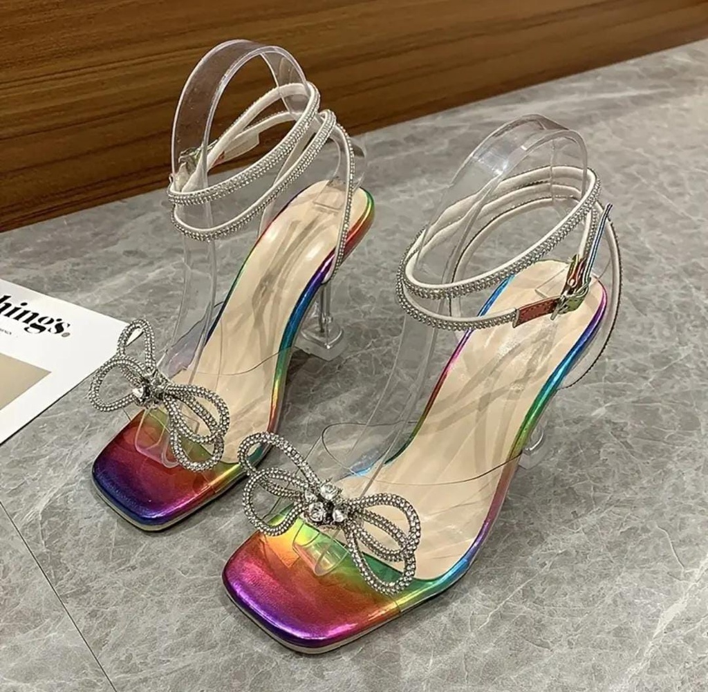 Colorfull heeled sandals