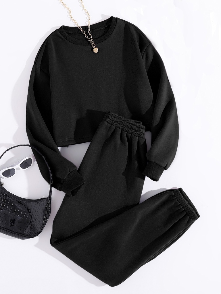 Pull-over & sweatpants set