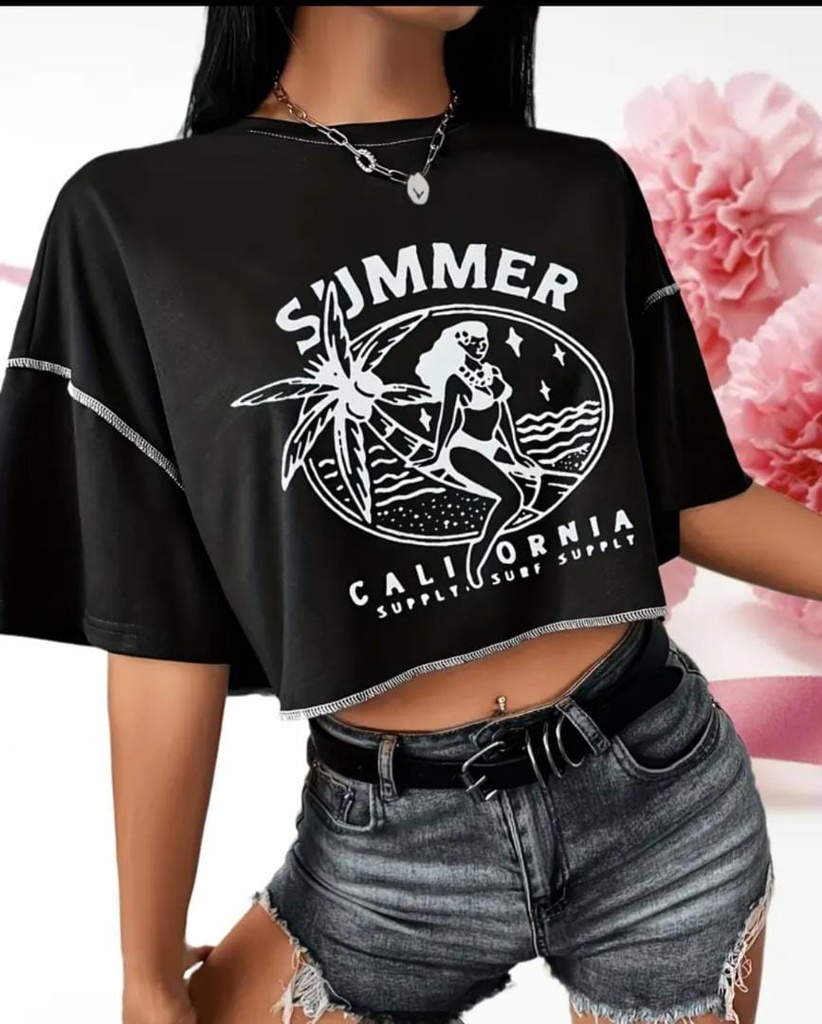 Graphic crop tee