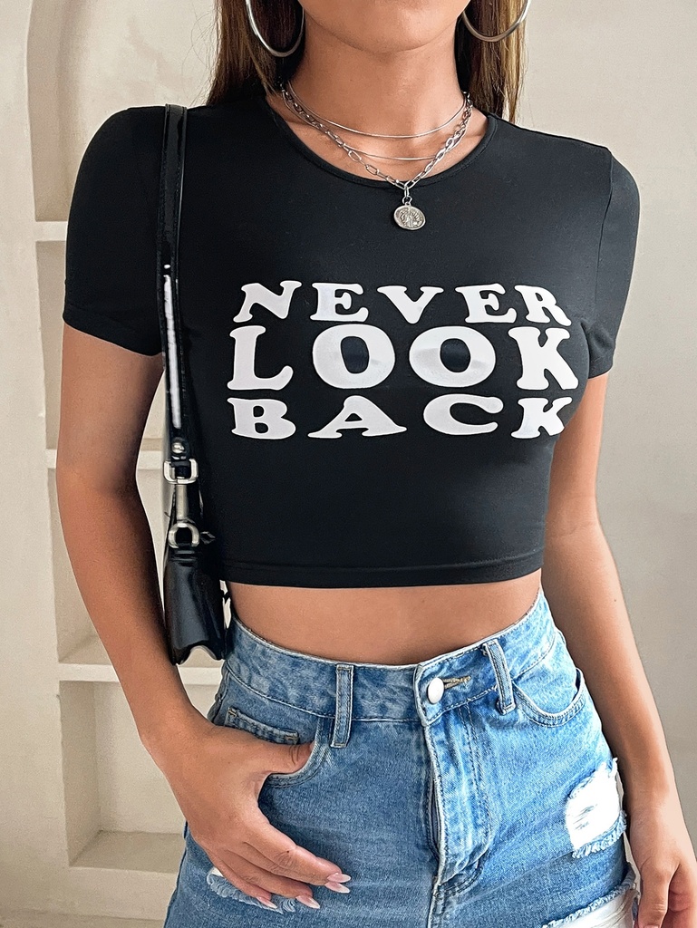 Graphic crop tee