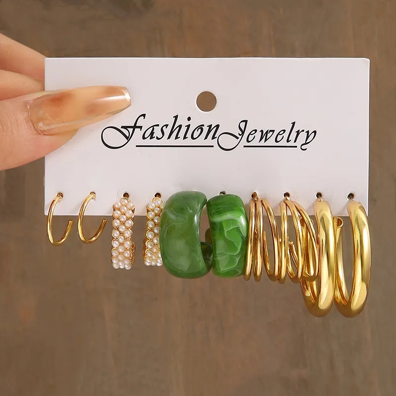 Earrings set