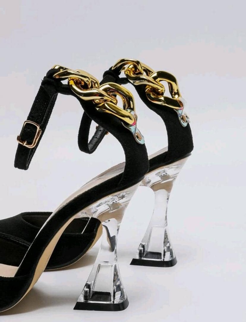 Chain decor ankle pumps