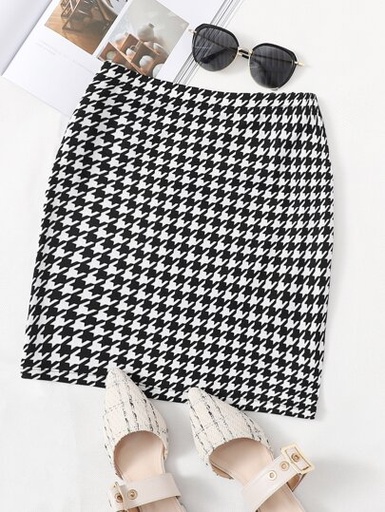 Houndstooth Print Skirt